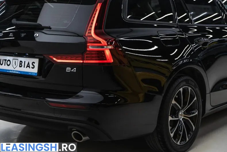 Volvo V60 din 2021 cu 174.700 km - oferta VOL237431 - foto 37
