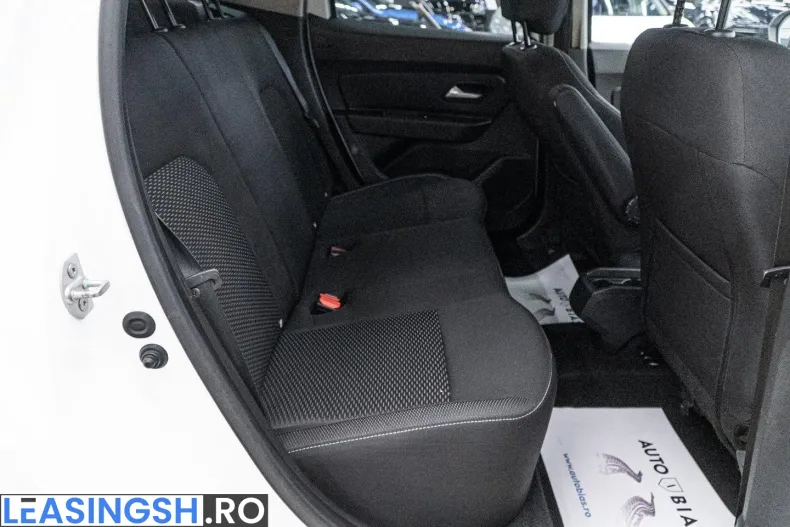 Dacia Duster din 2021 cu 163.000 km - oferta DAC237433 - foto 8