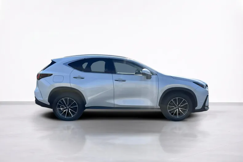 Lexus Seria NX din 2023 cu 111.923 km - oferta LEX237440 - foto 6
