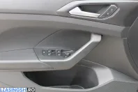 Volkswagen T-Cross din 2024 cu 15.798 km - oferta VOL237456 - foto 9