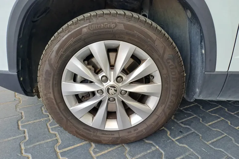 Skoda Karoq din 2024 cu 29.013 km - oferta SKO237458 - foto 4