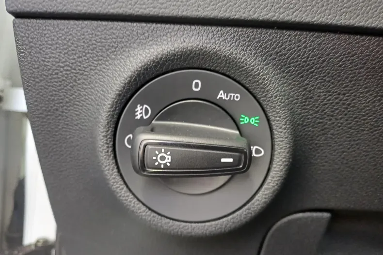 Skoda Karoq din 2024 cu 29.013 km - oferta SKO237458 - foto 10