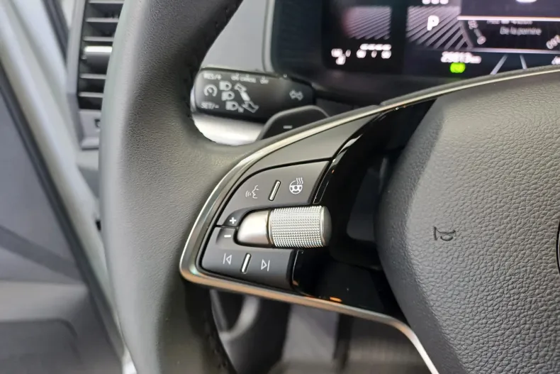 Skoda Karoq din 2024 cu 29.013 km - oferta SKO237458 - foto 11
