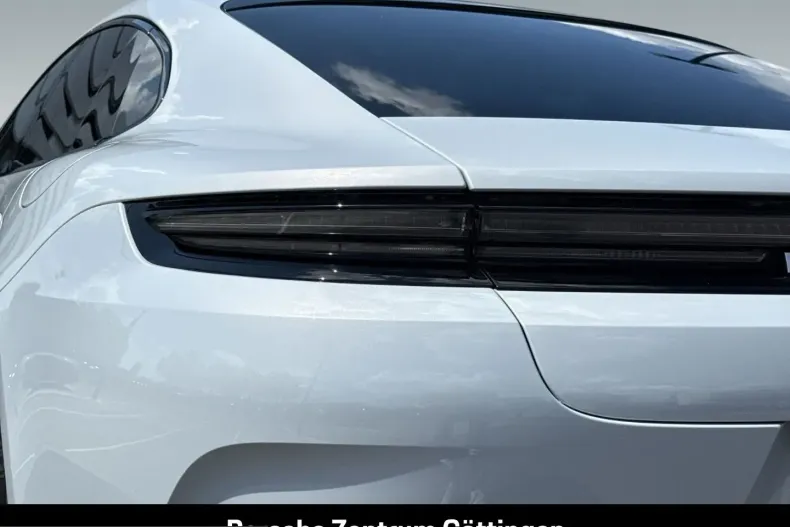 Porsche Panamera din 2025 cu 15.900 km - oferta POR237470 - foto 10