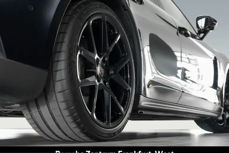 Porsche Panamera din 2024 cu 25.300 km - oferta POR237475 - foto 6
