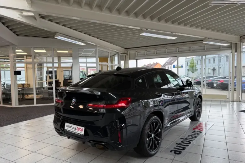 BMW X4 (Seria X) din 2023 cu 57.766 km - oferta BMW237483 - foto 3