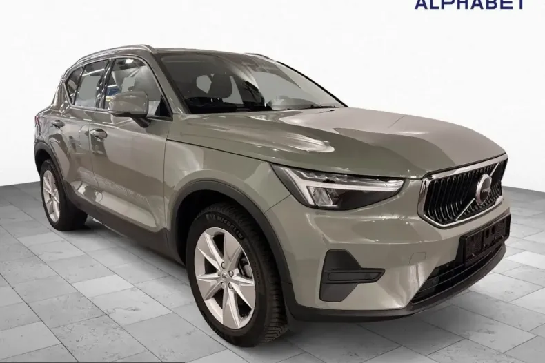 Volvo XC40 din 2024 cu 49.299 km - oferta VOL237487 - foto 1
