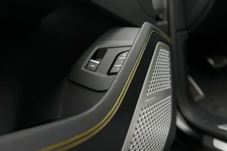 Lamborghini Urus din 2022 cu 37.500 km - oferta LAM237506 - foto 11