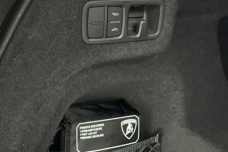 Lamborghini Urus din 2022 cu 37.500 km - oferta LAM237506 - foto 20