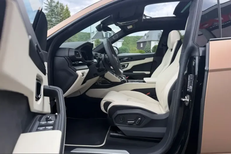 Lamborghini Urus din 2023 cu 19.450 km - oferta LAM237508 - foto 14