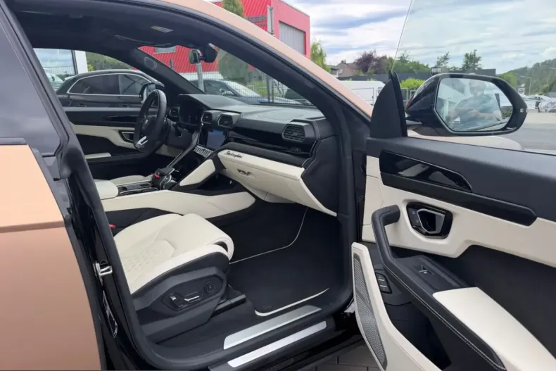 Lamborghini Urus din 2023 cu 19.450 km - oferta LAM237508 - foto 22