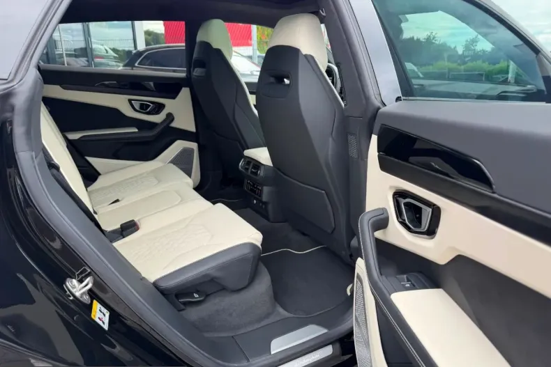 Lamborghini Urus din 2023 cu 19.450 km - oferta LAM237508 - foto 36