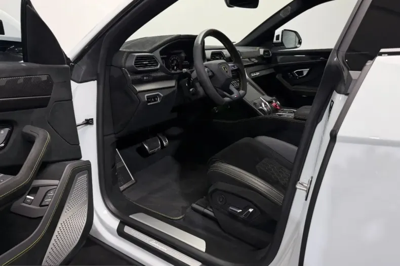 Lamborghini Urus din 2025 cu 14.547 km - oferta LAM237510 - foto 9