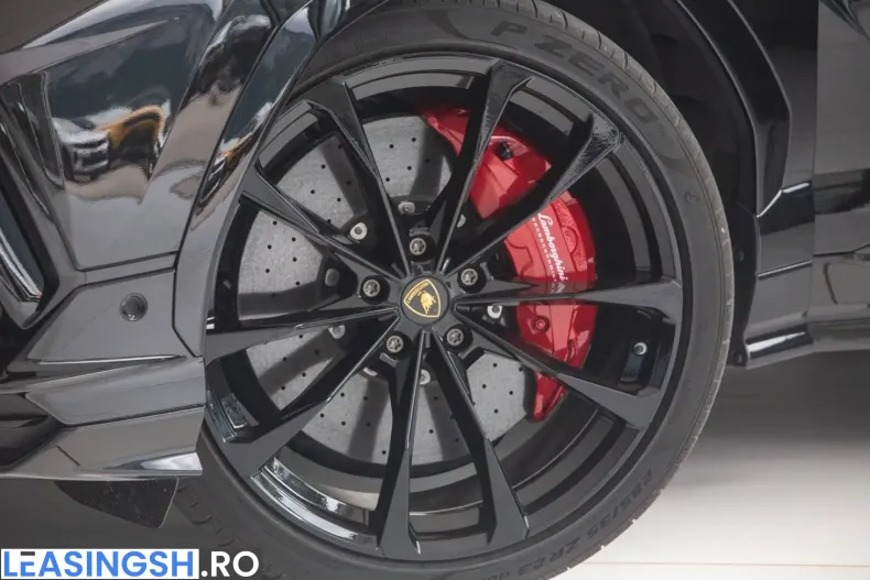 Lamborghini Urus din 2023 cu 18.600 km - oferta LAM237513 - foto 4