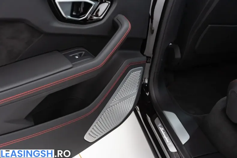 Lamborghini Urus din 2023 cu 18.600 km - oferta LAM237513 - foto 12
