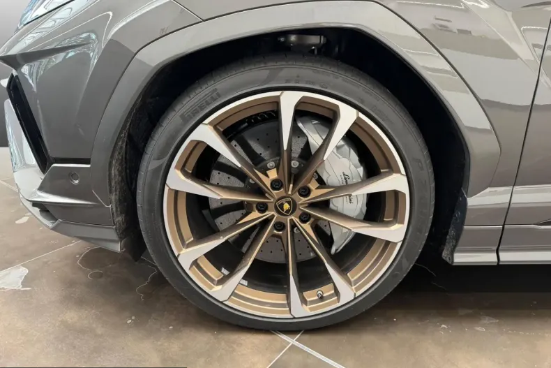 Lamborghini Urus din 2024 cu 7.010 km - oferta LAM237518 - foto 9