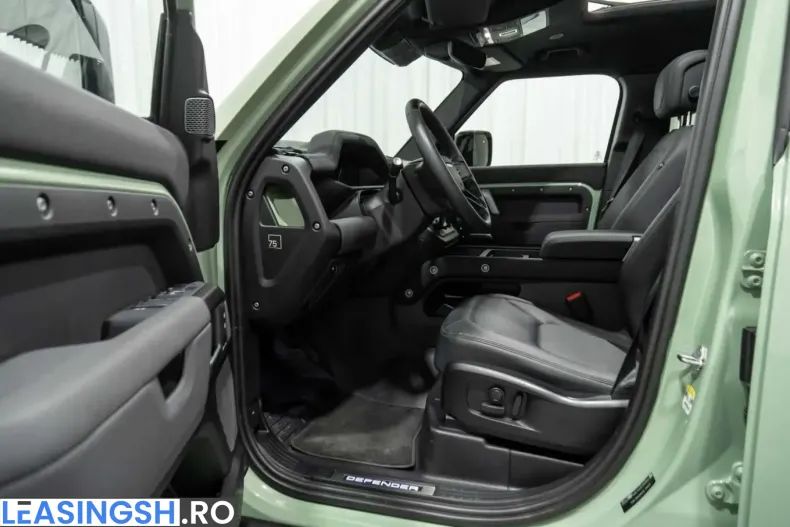 Land Rover Defender din 2024 cu 33.682 km - oferta LAN237519 - foto 14