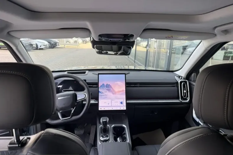 Jaecoo 7 din 2025 cu 2.300 km - oferta JAE237521 - foto 11