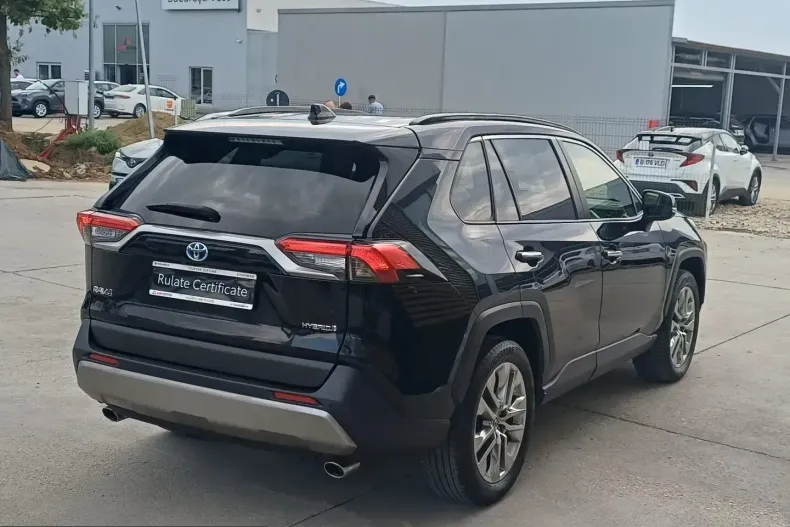 Toyota RAV4 din 2022 cu 84.020 km - oferta TOY237527 - foto 4