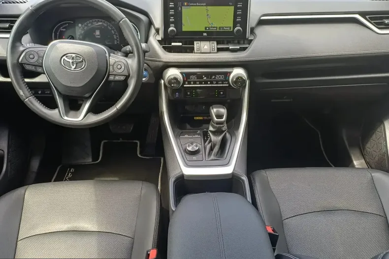 Toyota RAV4 din 2022 cu 84.020 km - oferta TOY237527 - foto 13