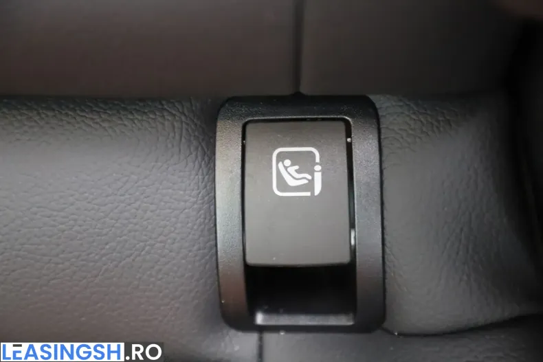 Mercedes-Benz GLC 220 (Clasa GLC) din 2025 cu 12.000 km - oferta MER237530 - foto 23