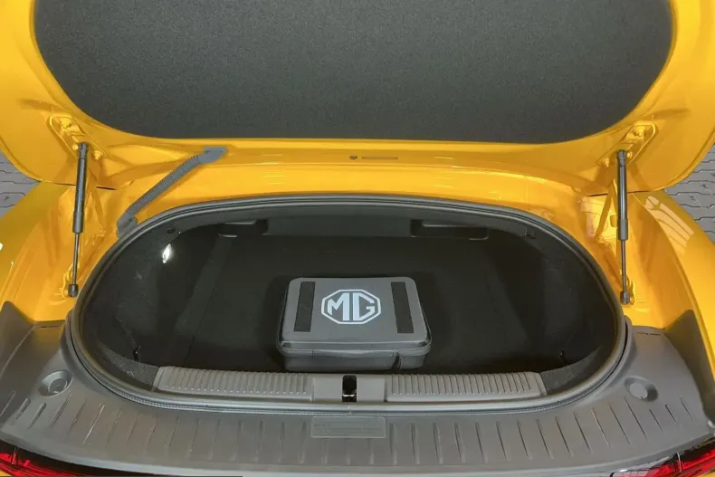 MG Cyberster din 2025 cu 3.500 km - oferta MG0237538 - foto 15
