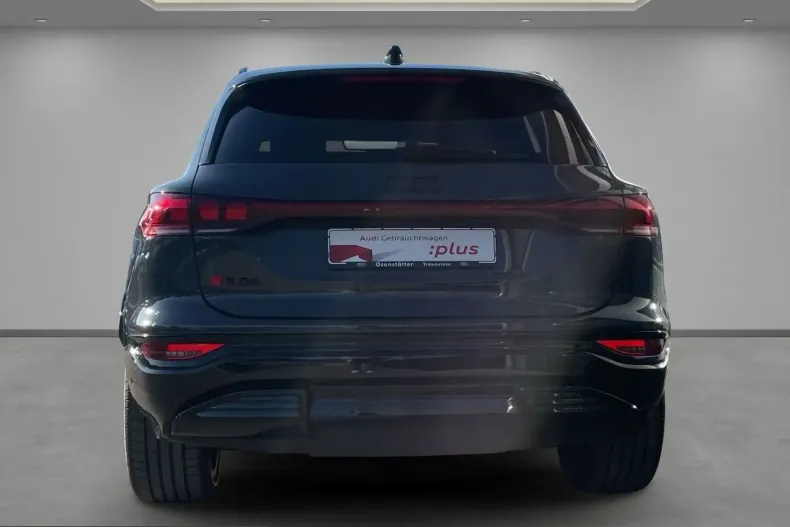 Audi SQ6 din 2025 cu 10.779 km - oferta AUD237541 - foto 11