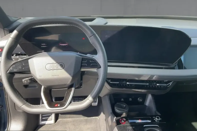 Audi SQ6 din 2025 cu 14.228 km - oferta AUD237542 - foto 8