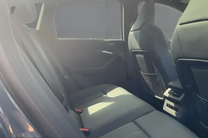 Audi SQ6 din 2025 cu 14.228 km - oferta AUD237542 - foto 12