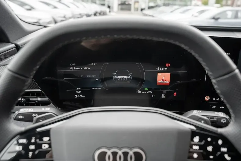Audi SQ6 din 2025 cu 5.100 km - oferta AUD237543 - foto 10