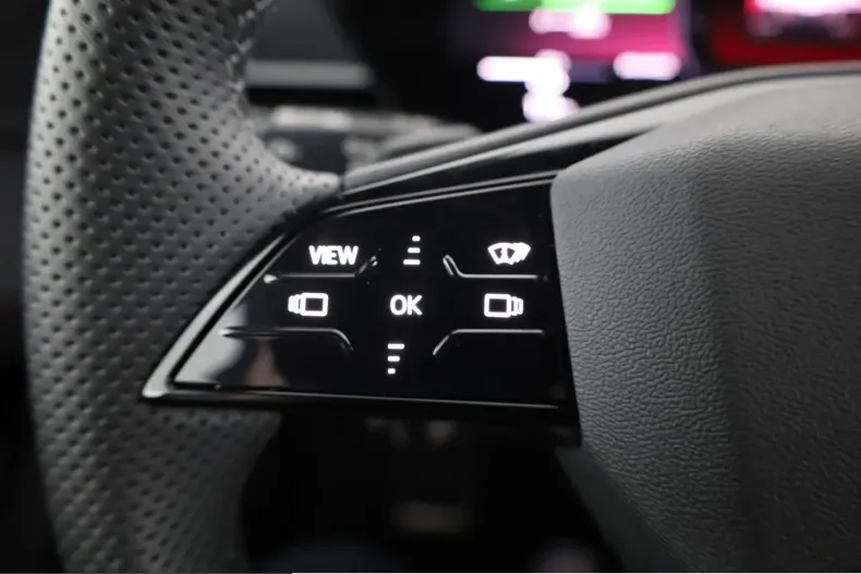 Audi SQ6 din 2025 cu 14.640 km - oferta AUD237544 - foto 13