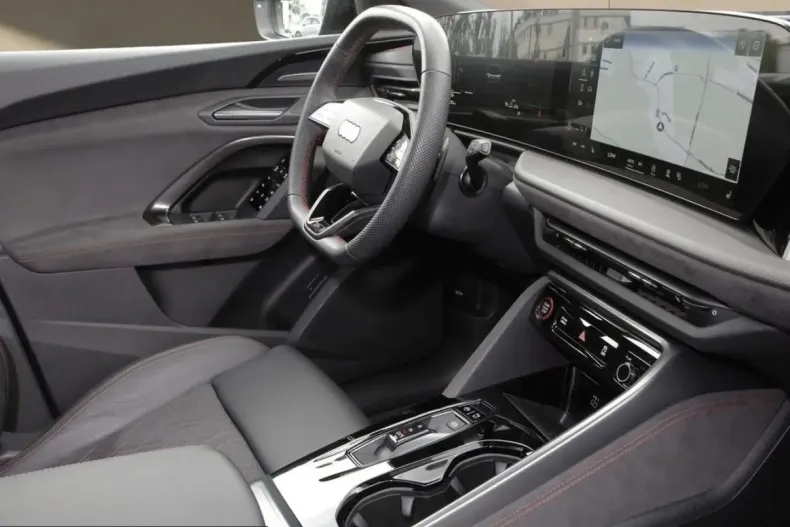 Audi SQ5 din 2025 cu 5.900 km - oferta AUD237545 - foto 12