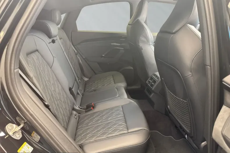 Audi SQ5 din 2025 cu 16.000 km - oferta AUD237546 - foto 5