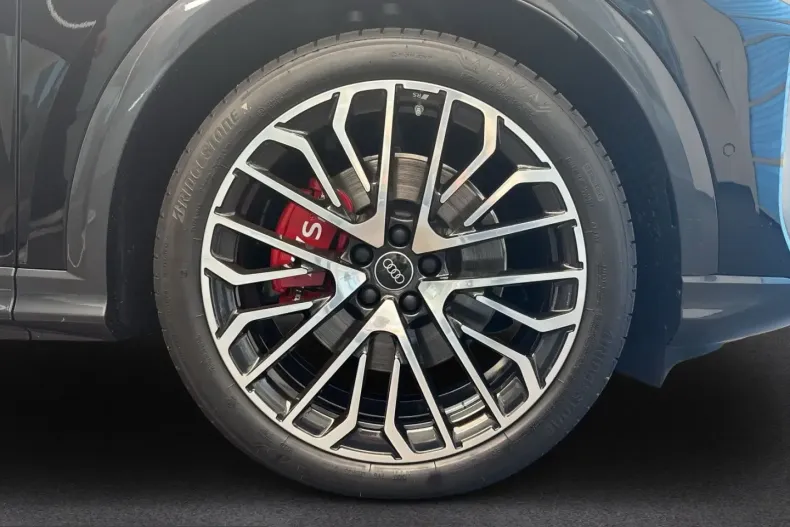 Audi SQ5 din 2025 cu 16.000 km - oferta AUD237546 - foto 11