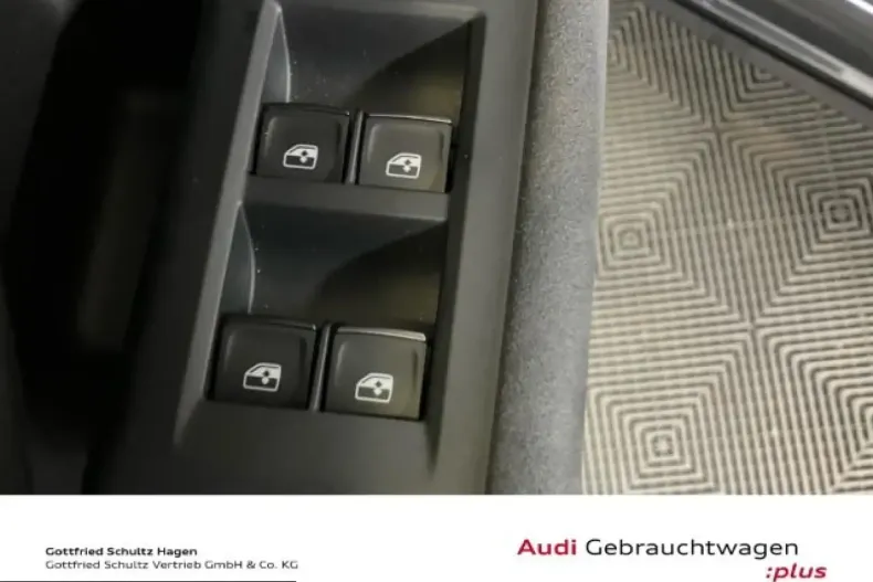 Audi SQ5 din 2025 cu 11.500 km - oferta AUD237548 - foto 12