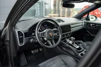 Porsche Cayenne din 2023 cu 9.750 km - oferta POR237550 - foto 21