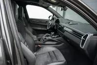 Porsche Cayenne din 2023 cu 9.750 km - oferta POR237550 - foto 26