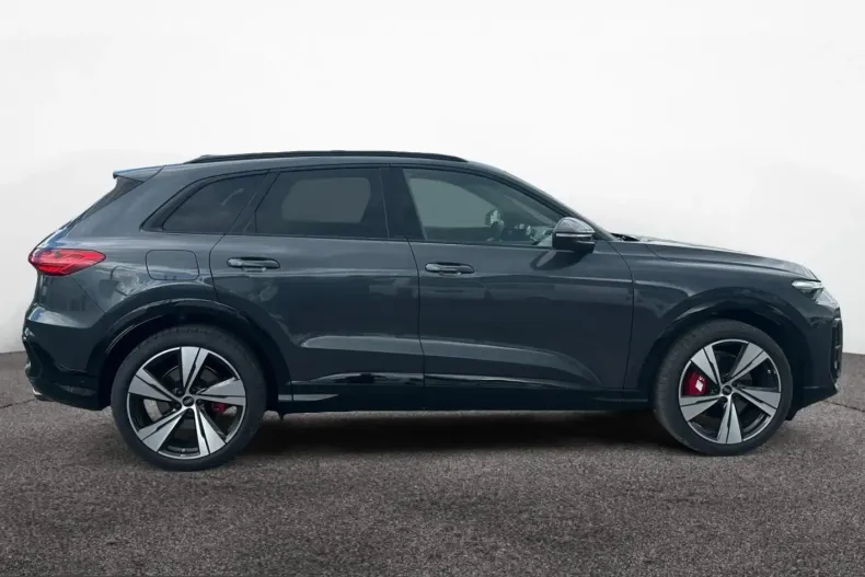 Audi SQ5 din 2025 cu 6.950 km - oferta AUD237552 - foto 8