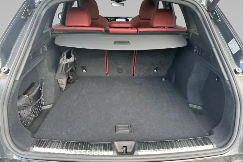 Audi SQ5 din 2025 cu 6.950 km - oferta AUD237552 - foto 16