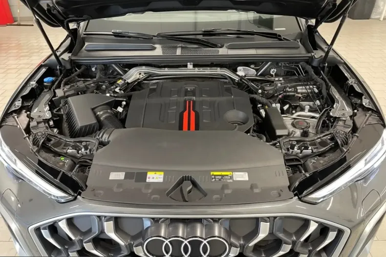 Audi SQ5 din 2025 cu 22.800 km - oferta AUD237553 - foto 8