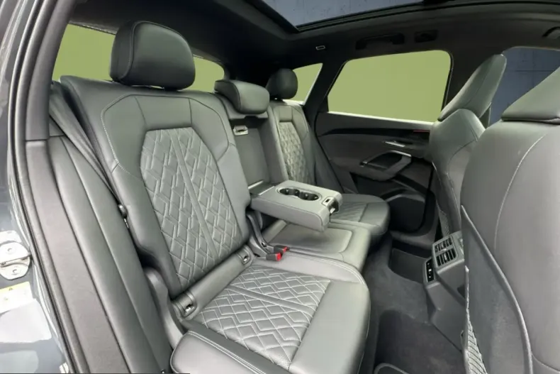 Audi SQ5 din 2025 cu 20.290 km - oferta AUD237555 - foto 18