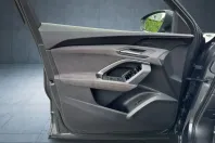 Audi SQ5 din 2025 cu 20.290 km - oferta AUD237555 - foto 22