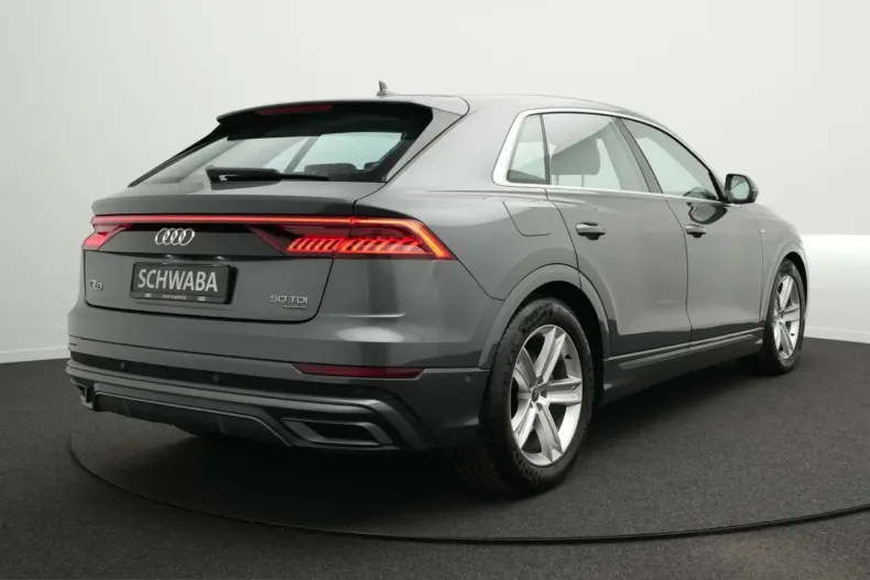 Audi Q8 din 2023 cu 59.305 km - oferta AUD237568 - foto 2