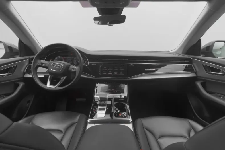Audi Q8 din 2023 cu 59.305 km - oferta AUD237568 - foto 3