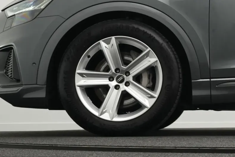 Audi Q8 din 2023 cu 59.305 km - oferta AUD237568 - foto 44