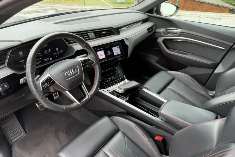 Audi Q8 din 2023 cu 68.700 km - oferta AUD237569 - foto 10