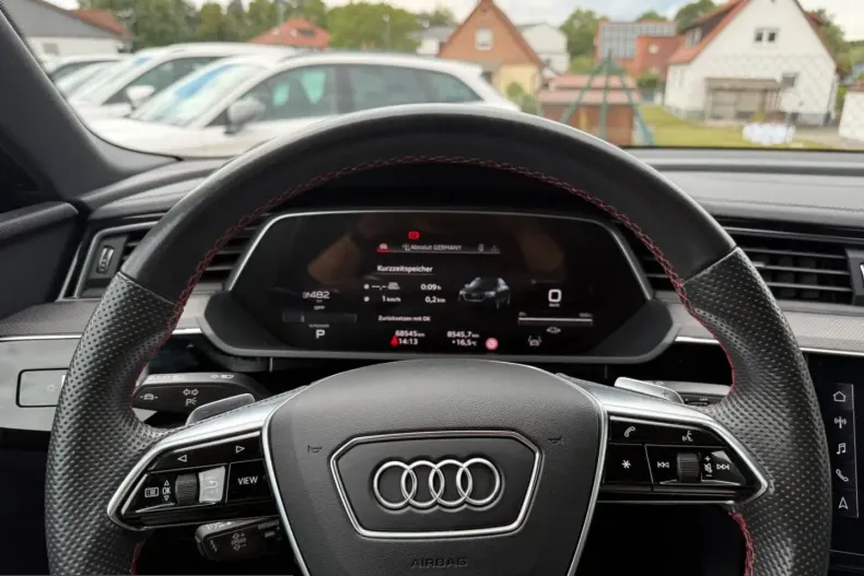 Audi Q8 din 2023 cu 68.700 km - oferta AUD237569 - foto 22