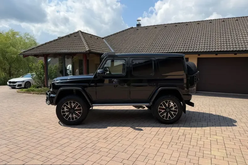 Mercedes-Benz G 63 AMG (Clasa G) din 2023 cu 13.528 km - oferta MER237579 - foto 6