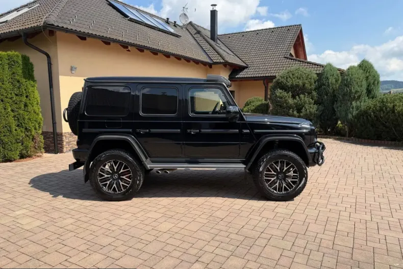 Mercedes-Benz G 63 AMG (Clasa G) din 2023 cu 13.528 km - oferta MER237579 - foto 16