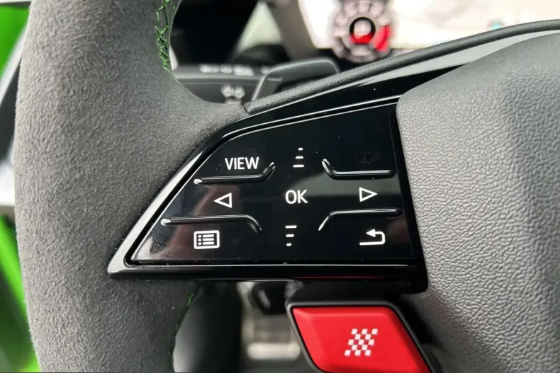 Audi RS3 din 2025 cu 3.988 km - oferta AUD237581 - foto 21